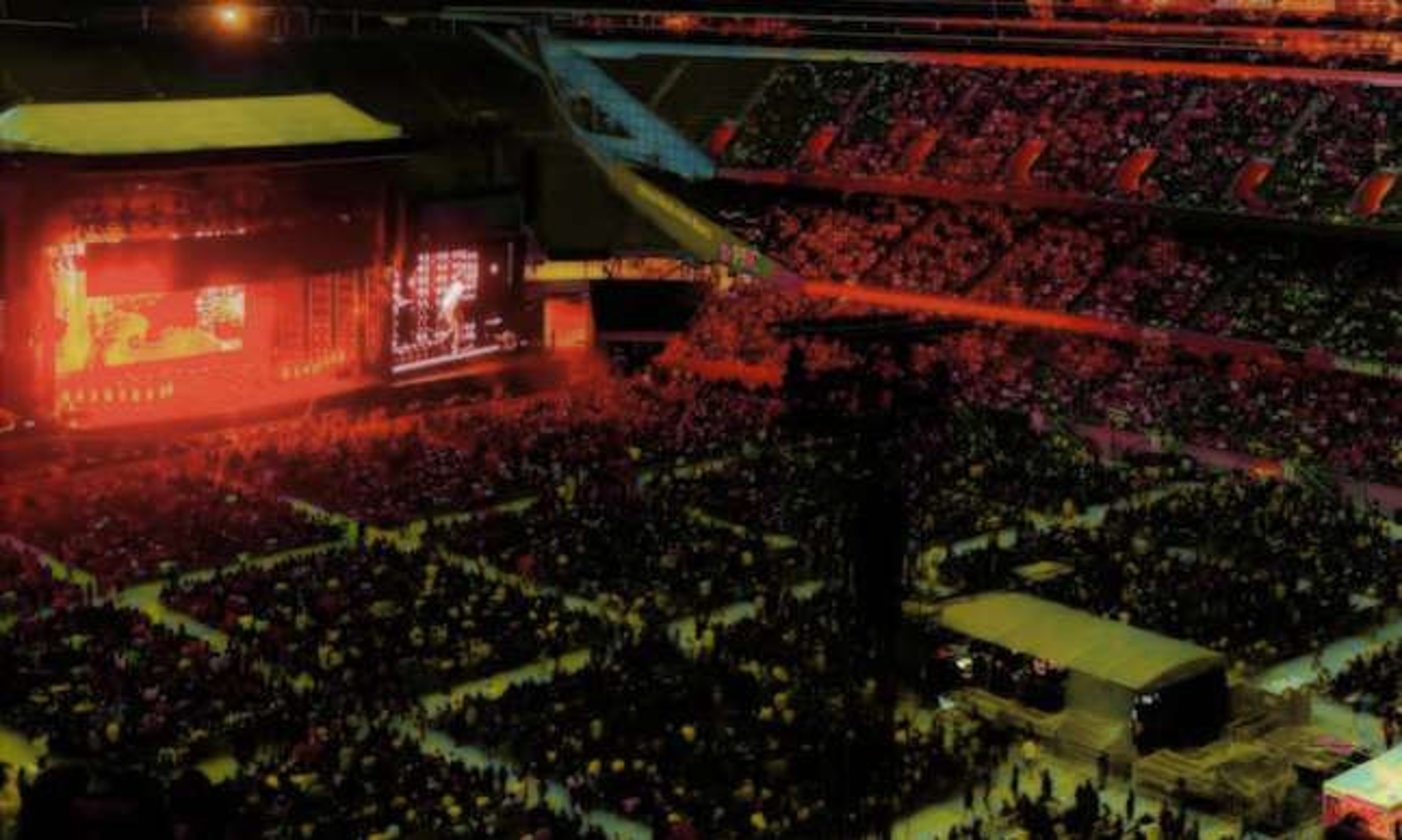 Stadium atmosphere and entertainment, view from VISTAH